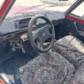 Lada 2104 1980
