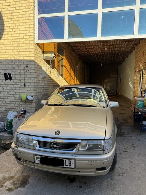 Opel Vectra 1991 - 1