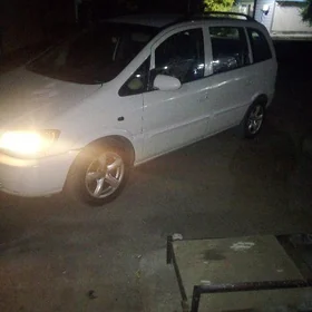 Opel Zafira 2003