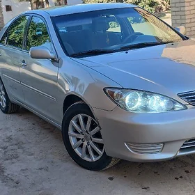 Toyota Camry 2005