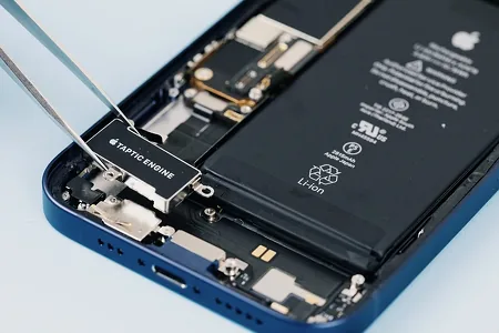 Patent dawasynda utulan Apple-iň indi her täze iPhone üçin pul tölemeli bolmagy ähtimal