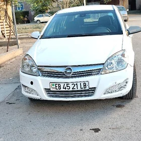 Opel Astra 2008