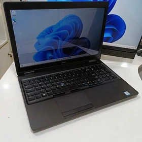 Dell i5 7th 8/256gb 3100m