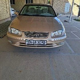 Toyota Camry 2000