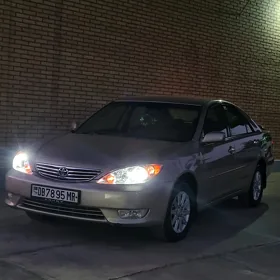 Toyota Camry 2005