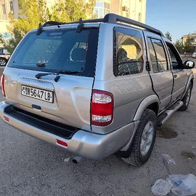 Nissan Pathfinder 2002