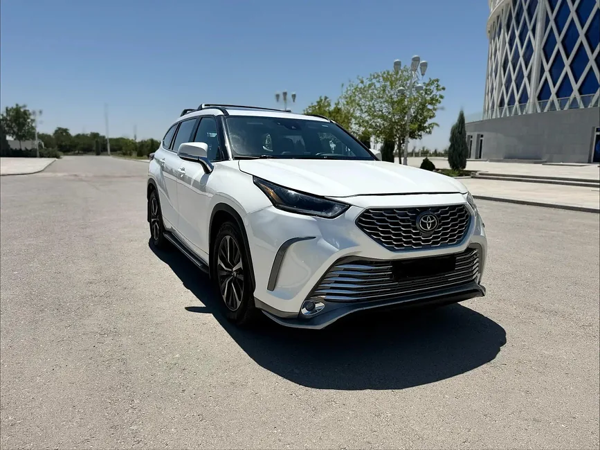 Toyota Highlander 2021 - 1