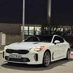 Kia Stinger 2021