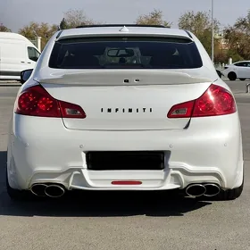 Infiniti G 2012