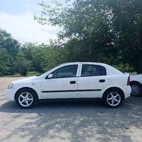 Opel Astra 2003