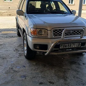 Nissan Pathfinder 2003
