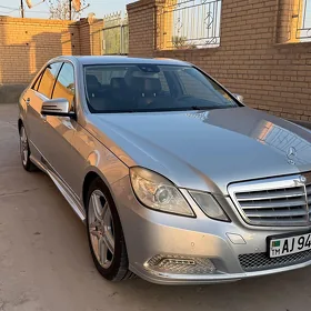 Mercedes-Benz E350 2009