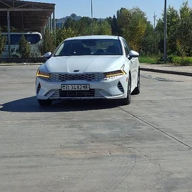 Kia K5 2021