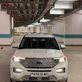 Ford Explorer 2023