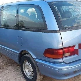 Toyota Previa 1995