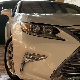 Lexus ES 350 2018