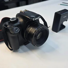 Canon 1100d