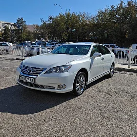 Lexus ES 350 2011