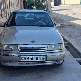 Opel Vectra 1990