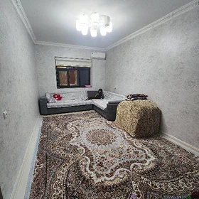 продается 3-х ком квартира