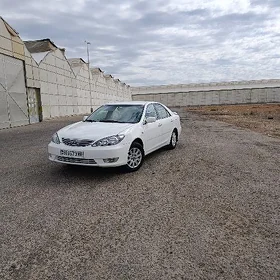 Toyota Camry 2003