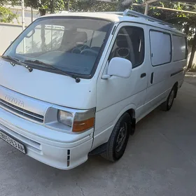 Toyota Hiace 1998