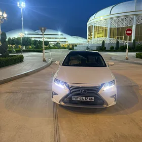 Lexus ES 350 2016