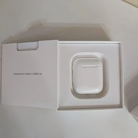 AirPods