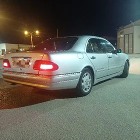 Mercedes-Benz C320 1999