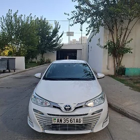 Toyota Yaris 2020