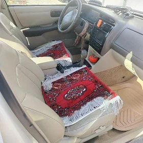 Toyota Avalon 1999