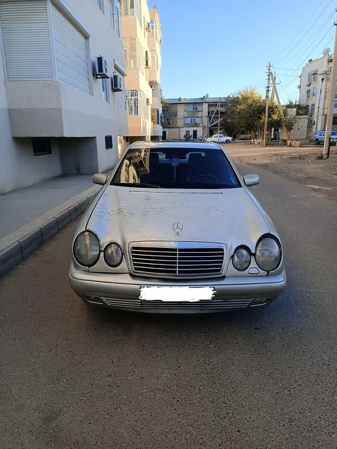 Mercedes-Benz E320 1998 - 1