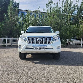 Toyota Land Cruiser Prado 2014