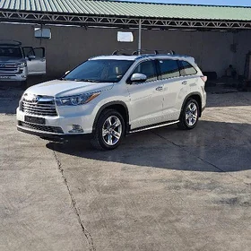 Toyota Highlander 2016