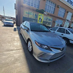 Toyota Camry 2022