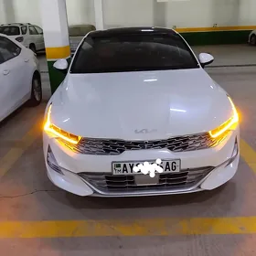 Kia K5 2021