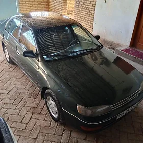 Toyota Corona 1995