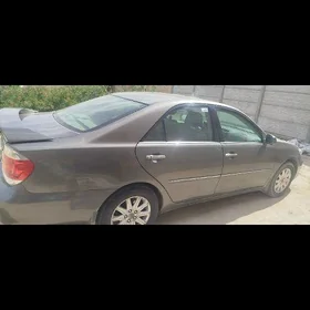 Toyota Camry 2005