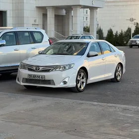 Toyota Camry 2012