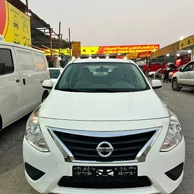 Nissan Sunny 2023