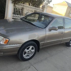 Toyota Avalon 1999