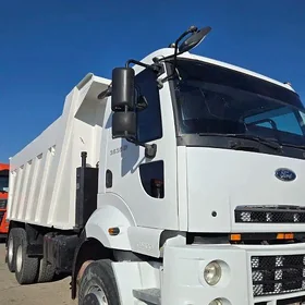 Ford Cargo 3535D 2014