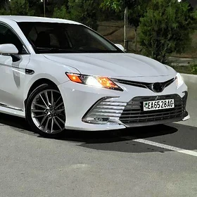 Toyota Camry 2024