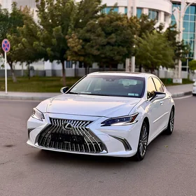 Lexus ES 350 2021