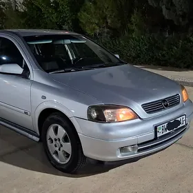 Opel Astra 2003
