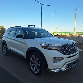 Ford Explorer 2021