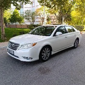 Toyota Avalon 2012