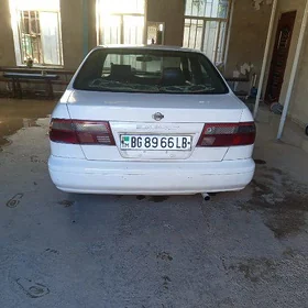 Nissan Sunny 2000