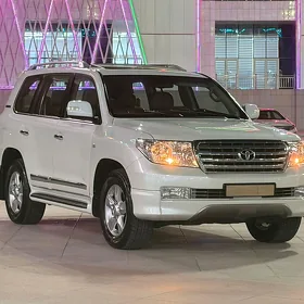 Toyota Land Cruiser 2011