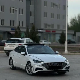 Hyundai Sonata 2021